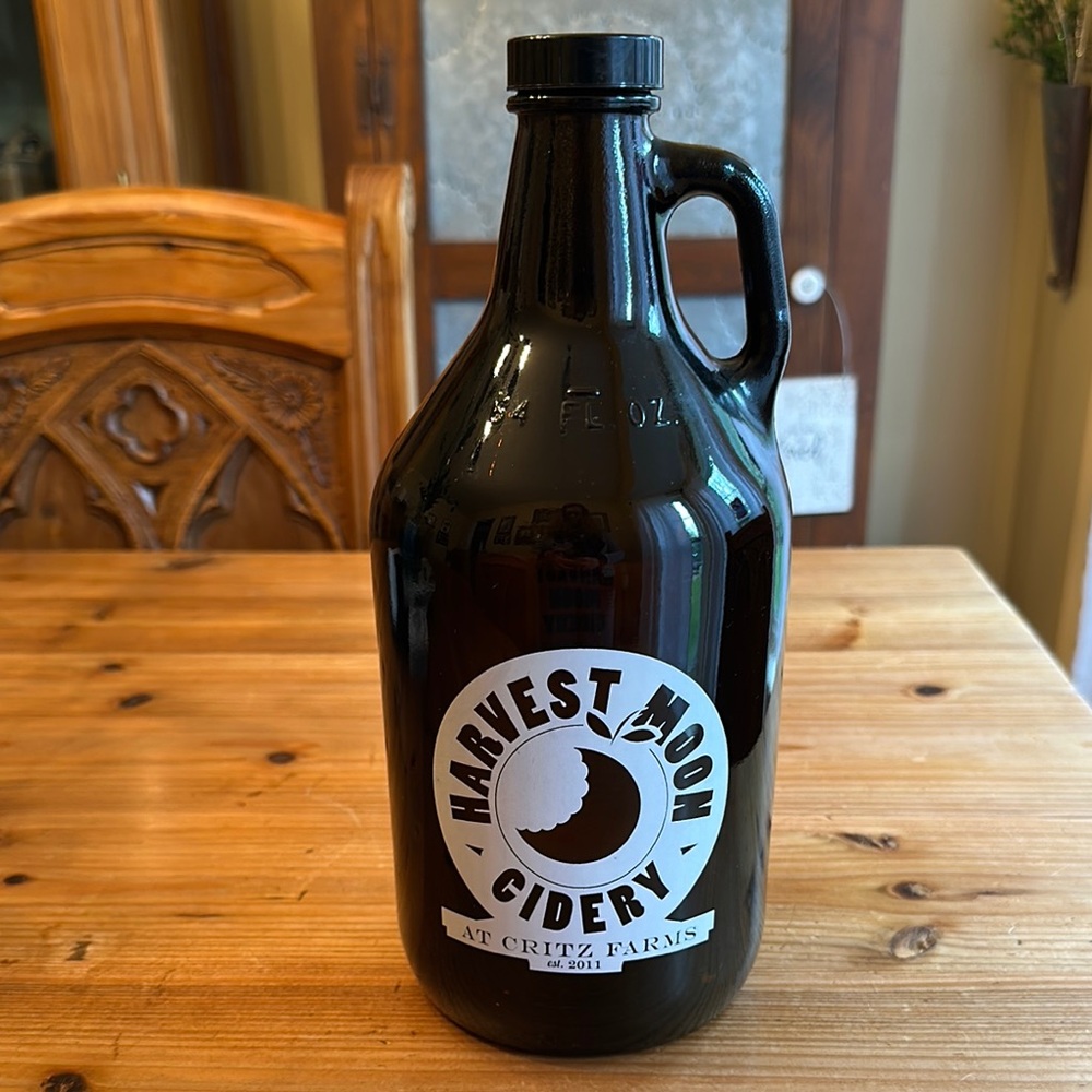 Harvest Moon Cidery Growler Critz Farm, NY